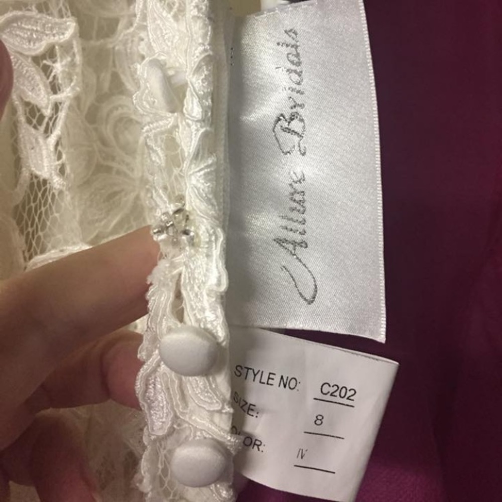 Allure Couture c202 wedding gown - Picture 6 of 8